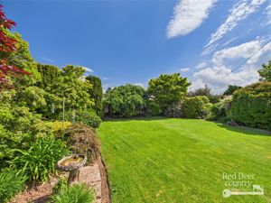 Garden- click for photo gallery